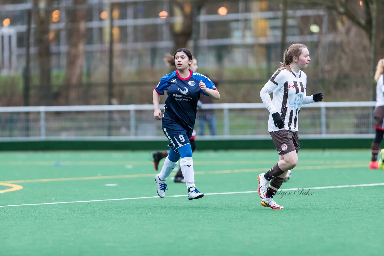 Bild 57 - wBJ VfL Pinneberg - St. Pauli : Ergebnis: 7:0 (Abbruch)